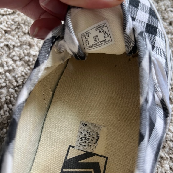 Gingham Vans - Picture 5 of 5